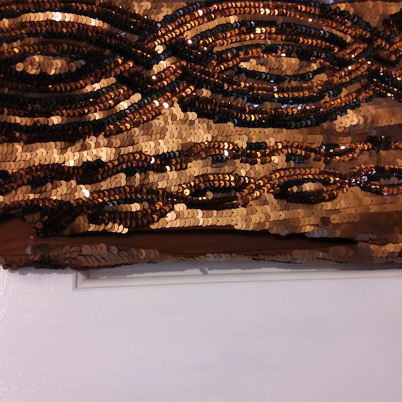 💥New💥TRACY REESE🥳Host Pick🥳 Copper Sequin Shift Dress - Picture 5 of 6